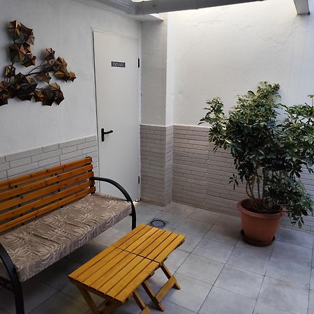 Apartamentos De La Haya & Suite Con Jacuzzi, Junto Al Teatro Romano Меріда Екстер'єр фото