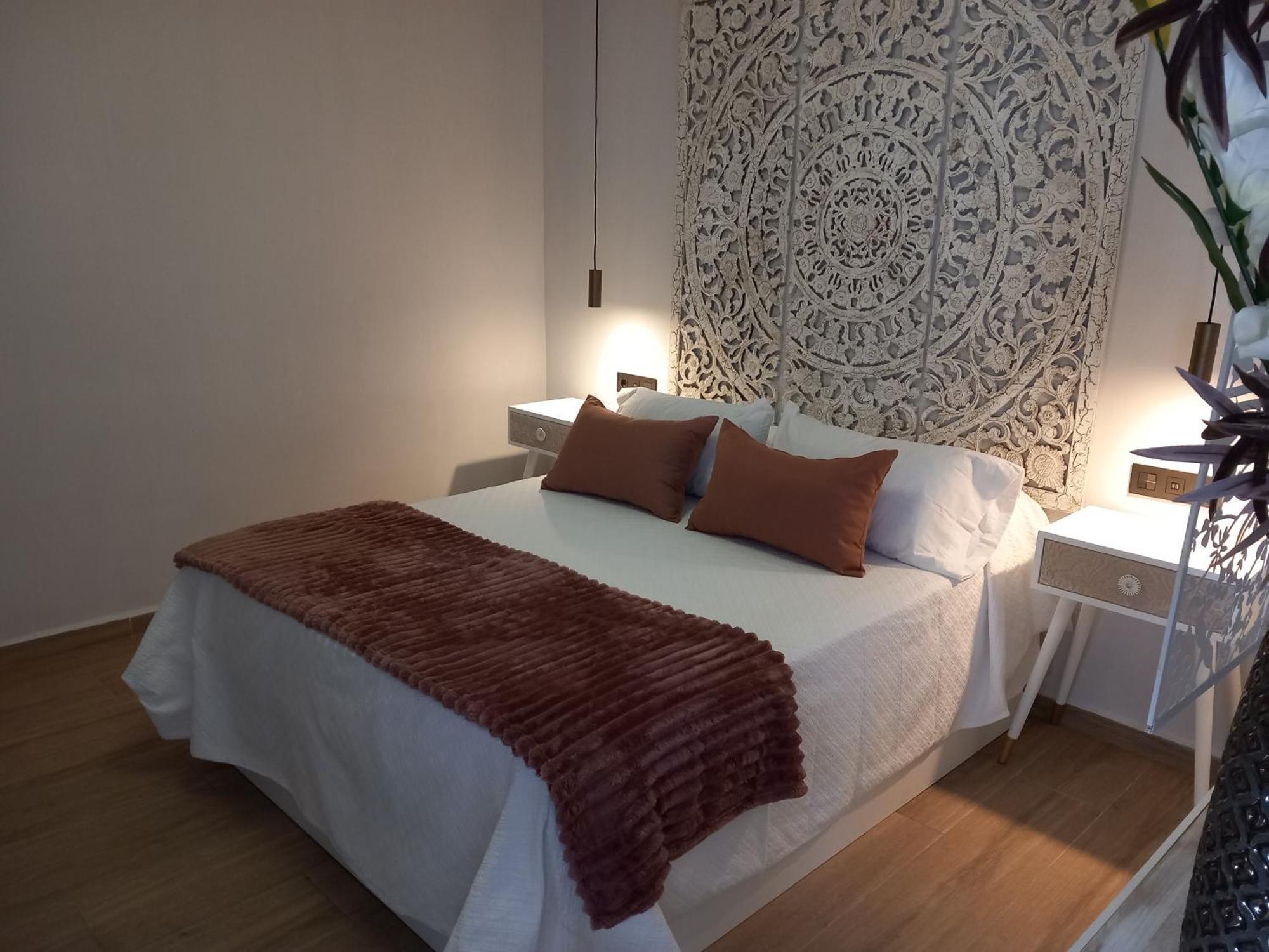 Apartamentos De La Haya & Suite Con Jacuzzi, Junto Al Teatro Romano Меріда Екстер'єр фото