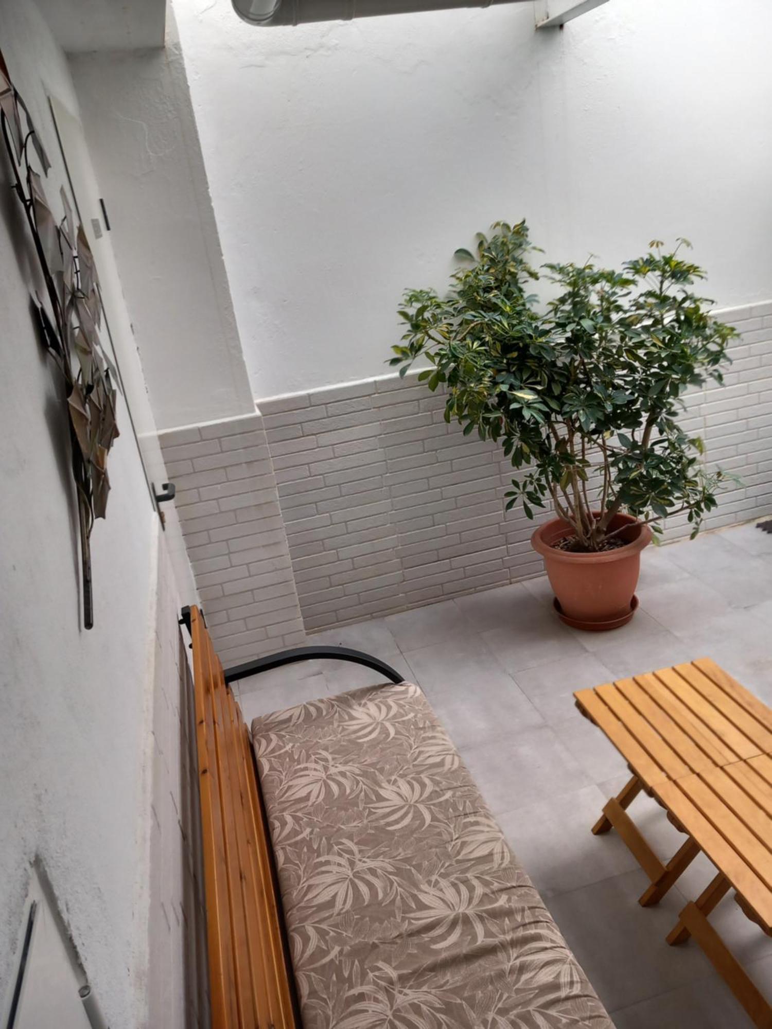 Apartamentos De La Haya & Suite Con Jacuzzi, Junto Al Teatro Romano Меріда Номер фото
